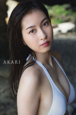 美女脱内衣黄禁止18以下观看